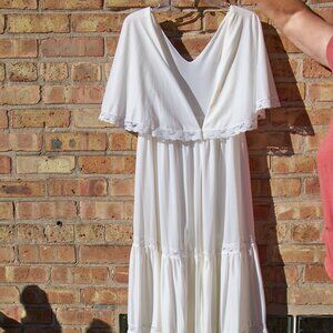 Vintage 1970s Movie Star Women's White Peignoir Set, Size Medium